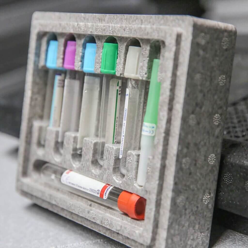 protección y transporte de vacunas