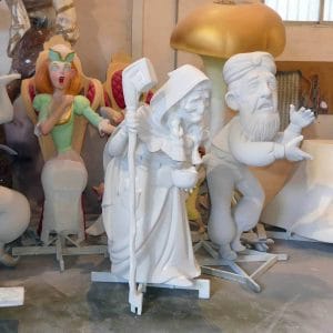 tres ninots de las fallas. Arquitectura efímera