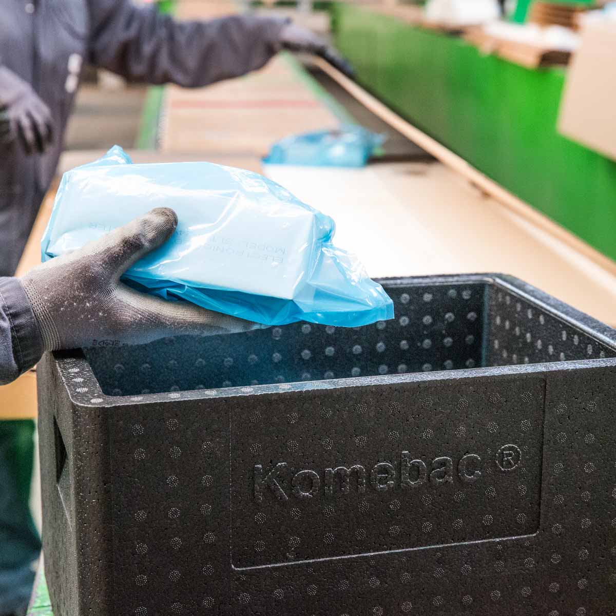 Contenedor de EPP (polipropileno expandido)