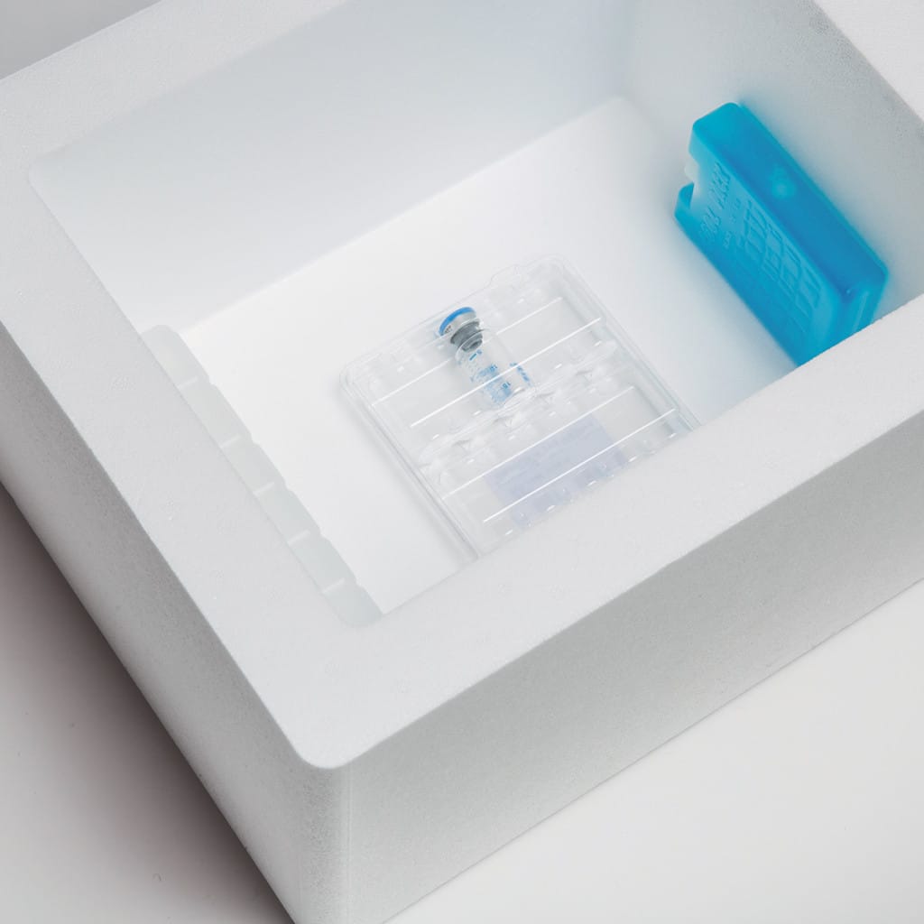 Envase aislante para transporte de medicamentos termolábiles